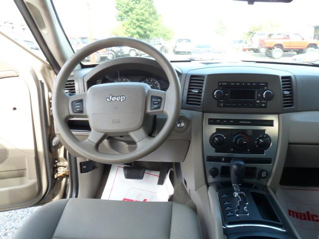 2006 Jeep Grand Cherokee Summer Fun