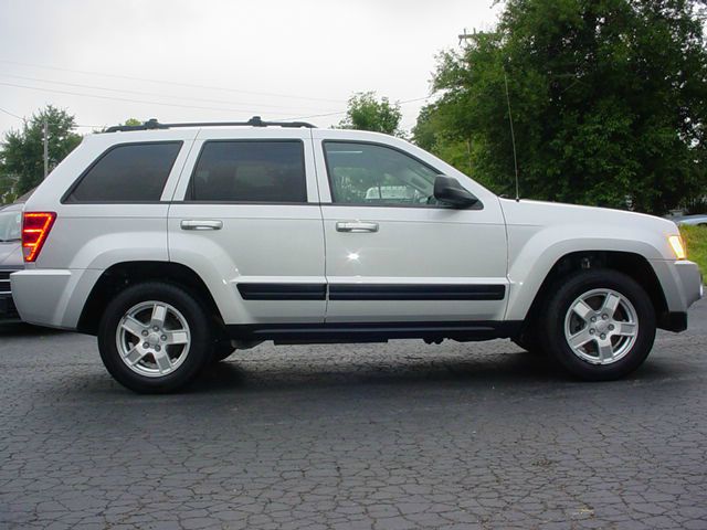 2006 Jeep Grand Cherokee LS