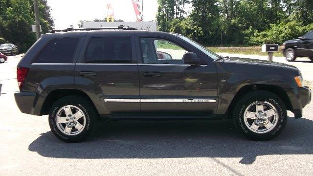 2006 Jeep Grand Cherokee Super