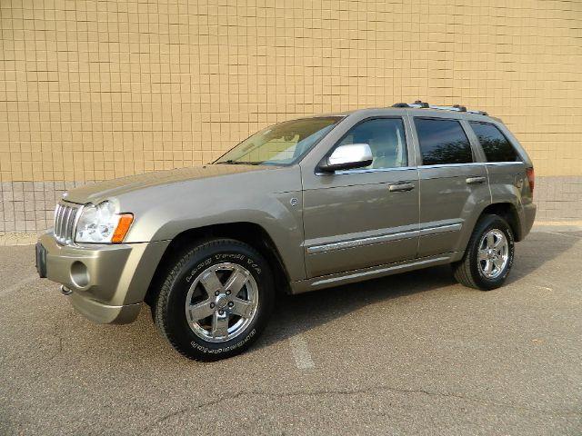 2006 Jeep Grand Cherokee 2.4i Sedan