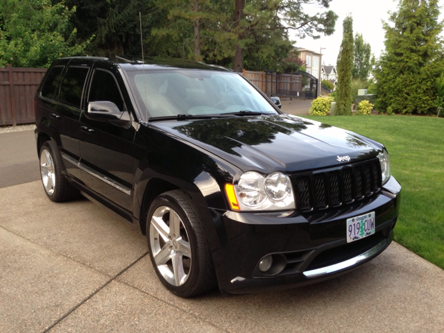 2006 Jeep Grand Cherokee SLT -----> 2,500 Down