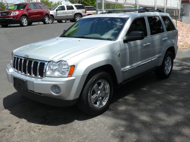 2006 Jeep Grand Cherokee Super