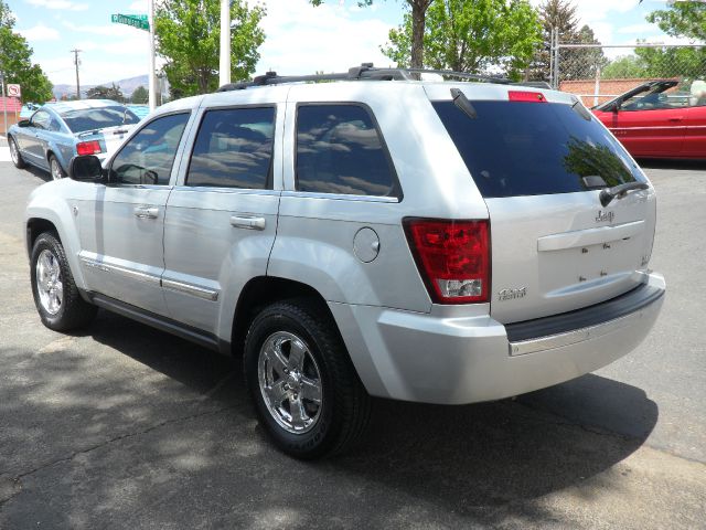 2006 Jeep Grand Cherokee Super