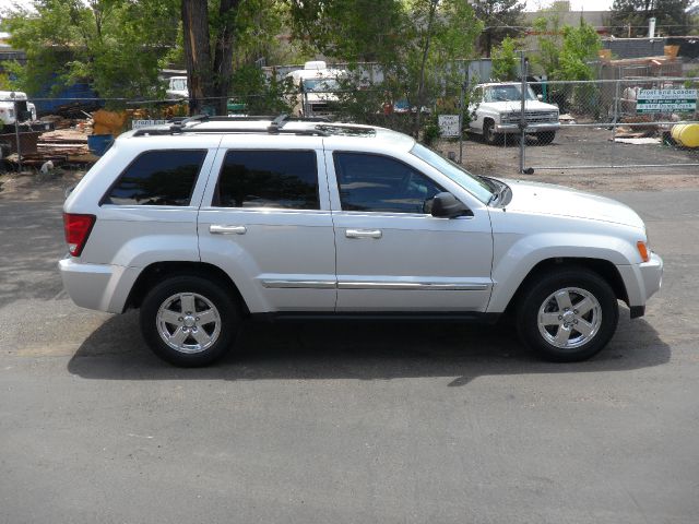 2006 Jeep Grand Cherokee Super