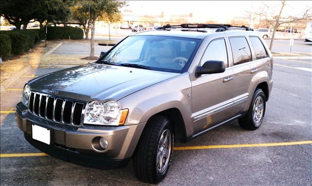 2006 Jeep Grand Cherokee SLT 25