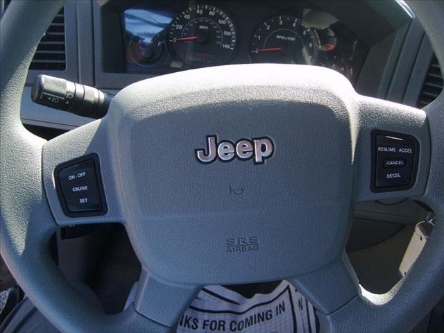 2006 Jeep Grand Cherokee LS