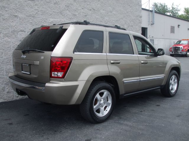 2006 Jeep Grand Cherokee Super