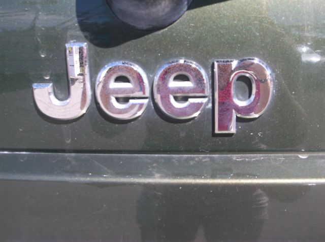 2006 Jeep Grand Cherokee Super