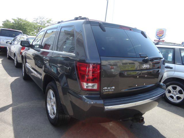 2006 Jeep Grand Cherokee FWD SLT