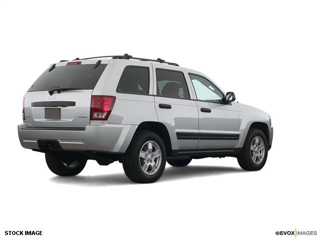 2006 Jeep Grand Cherokee Unknown