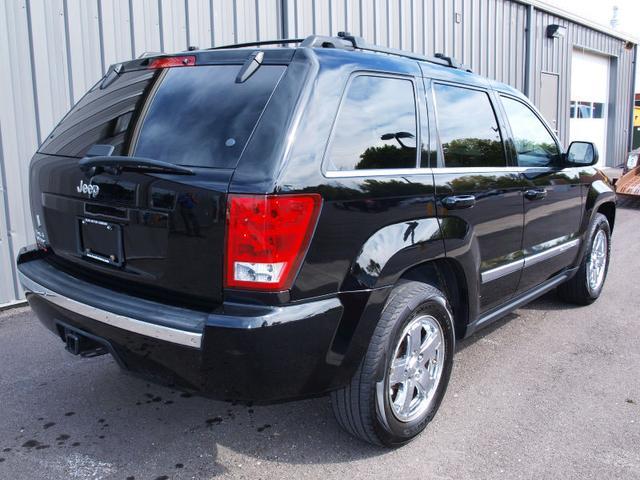 2006 Jeep Grand Cherokee SLT 25