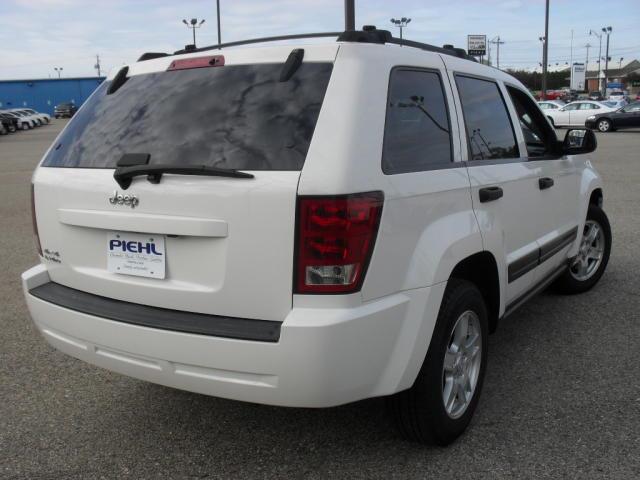 2006 Jeep Grand Cherokee LS