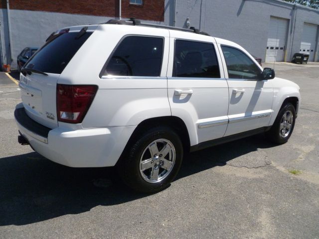 2006 Jeep Grand Cherokee SLT 25