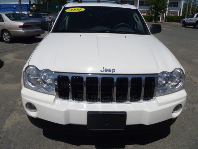 2006 Jeep Grand Cherokee SLT 25