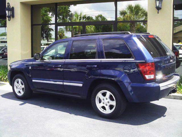 2006 Jeep Grand Cherokee Super