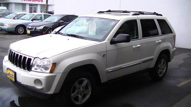 2006 Jeep Grand Cherokee SLT 25