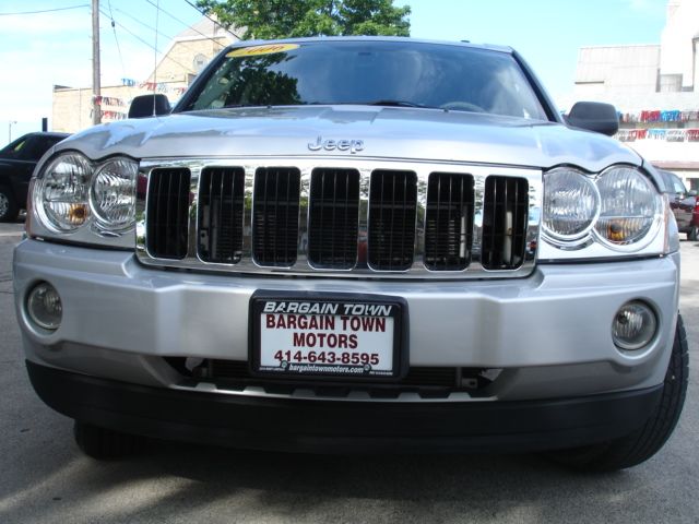 2006 Jeep Grand Cherokee Super