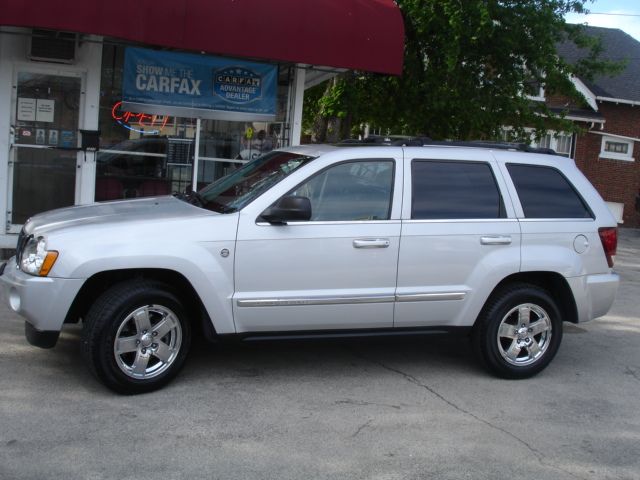 2006 Jeep Grand Cherokee Super