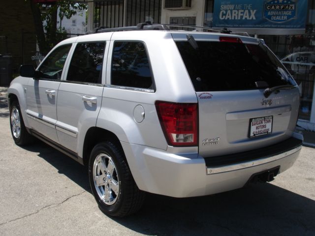 2006 Jeep Grand Cherokee Super