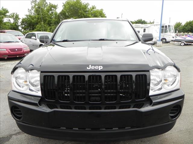 2006 Jeep Grand Cherokee R1