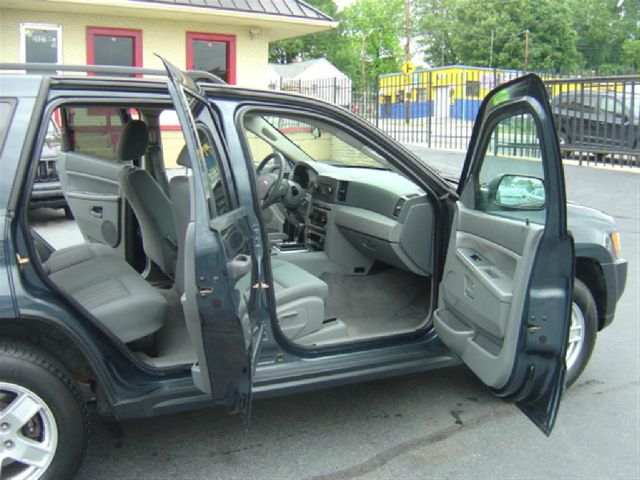 2006 Jeep Grand Cherokee Base W/nav.sys