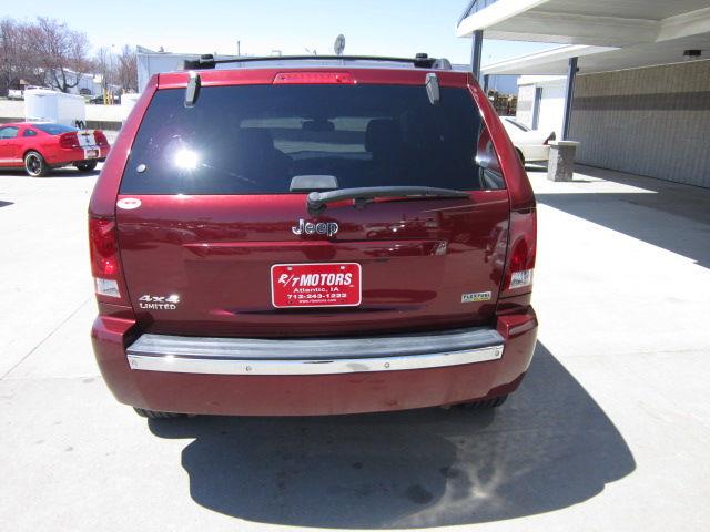 2007 Jeep Grand Cherokee SLT 25