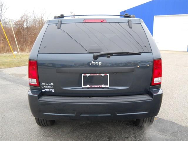 2007 Jeep Grand Cherokee LS