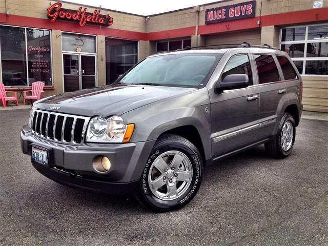 2007 Jeep Grand Cherokee SE W/ Navigation