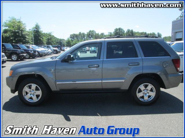 2007 Jeep Grand Cherokee Navi