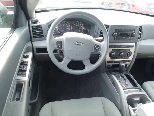 2007 Jeep Grand Cherokee LS