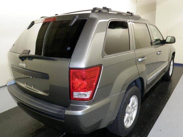 2007 Jeep Grand Cherokee LS