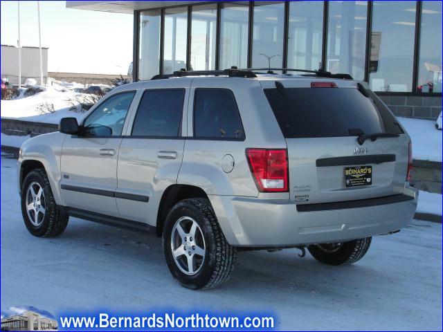 2007 Jeep Grand Cherokee Unknown