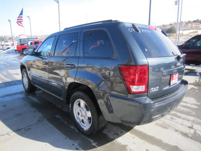 2007 Jeep Grand Cherokee LS