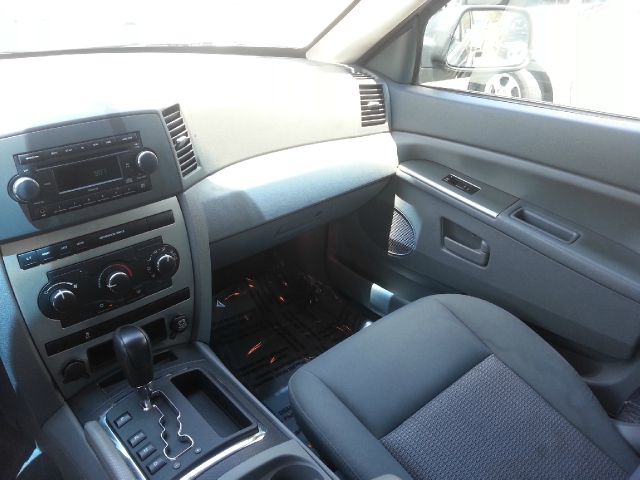 2007 Jeep Grand Cherokee Base W/nav.sys