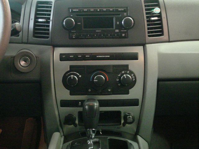 2007 Jeep Grand Cherokee Base W/nav.sys