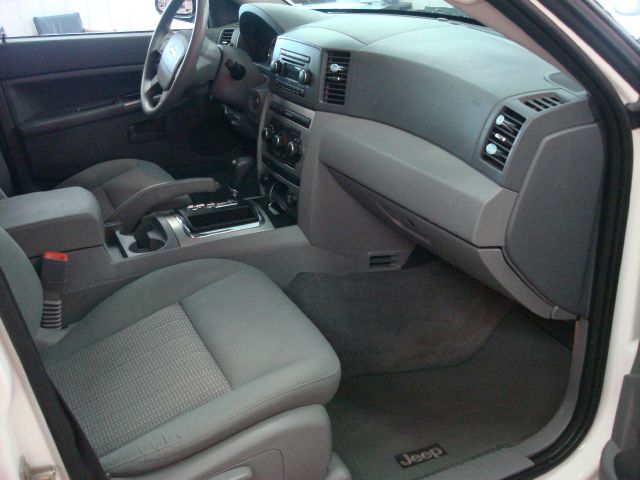 2007 Jeep Grand Cherokee Base W/nav.sys