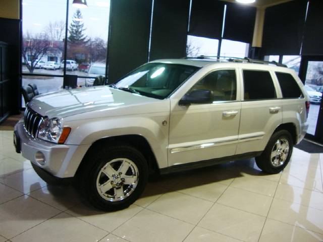 2007 Jeep Grand Cherokee SLT 25