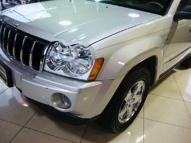 2007 Jeep Grand Cherokee SLT 25