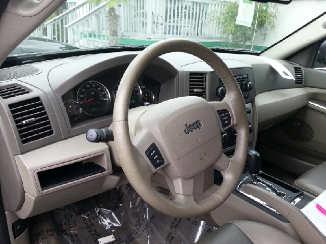 2007 Jeep Grand Cherokee Base W/nav.sys