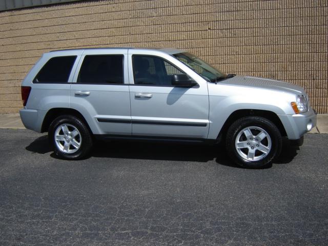 2007 Jeep Grand Cherokee LS