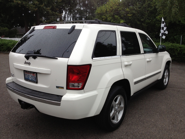 2007 Jeep Grand Cherokee Super