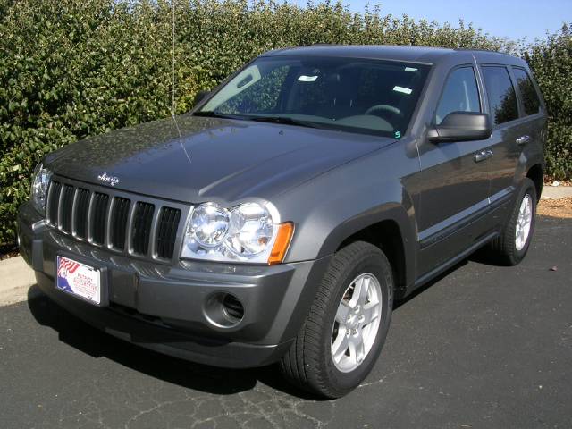 2007 Jeep Grand Cherokee LS