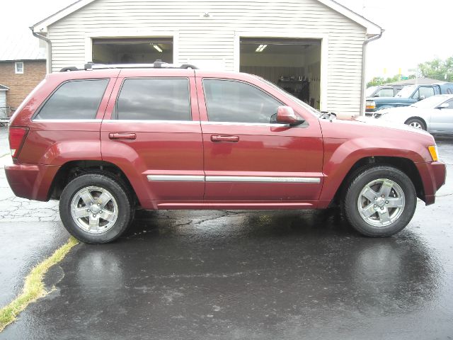 2007 Jeep Grand Cherokee 2.4i Sedan