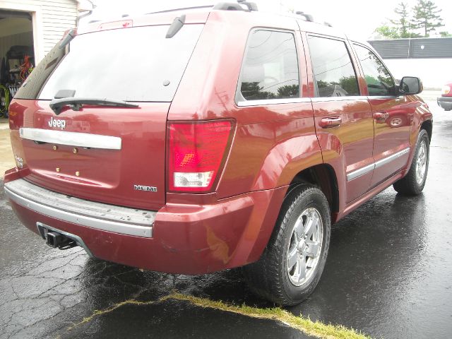 2007 Jeep Grand Cherokee 2.4i Sedan