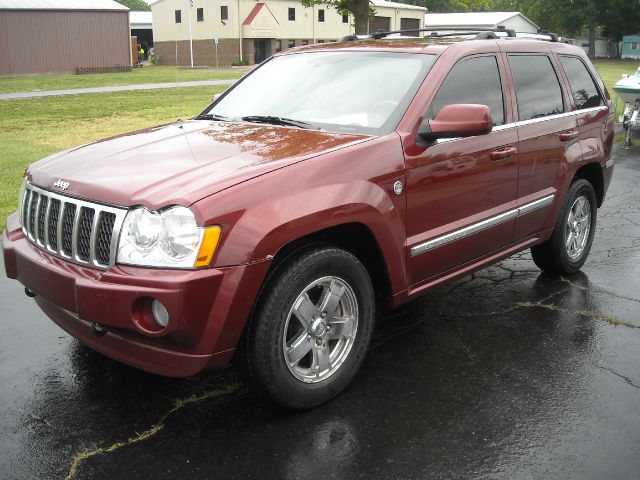 2007 Jeep Grand Cherokee 2.4i Sedan