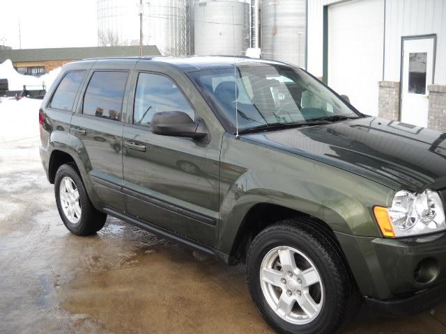 2007 Jeep Grand Cherokee LS