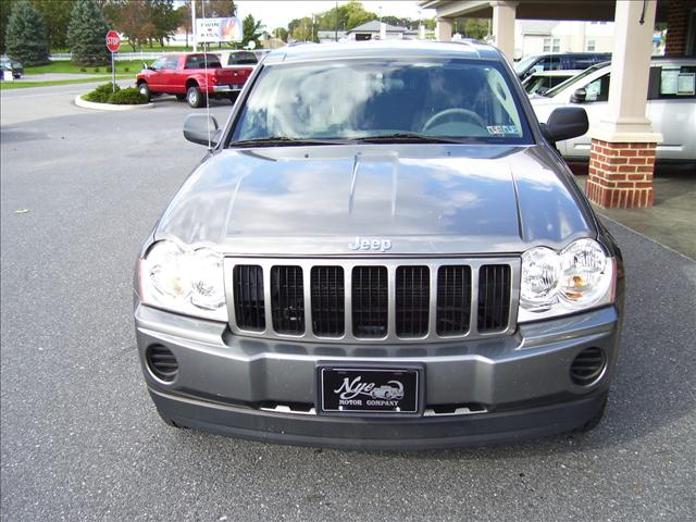 2007 Jeep Grand Cherokee LS