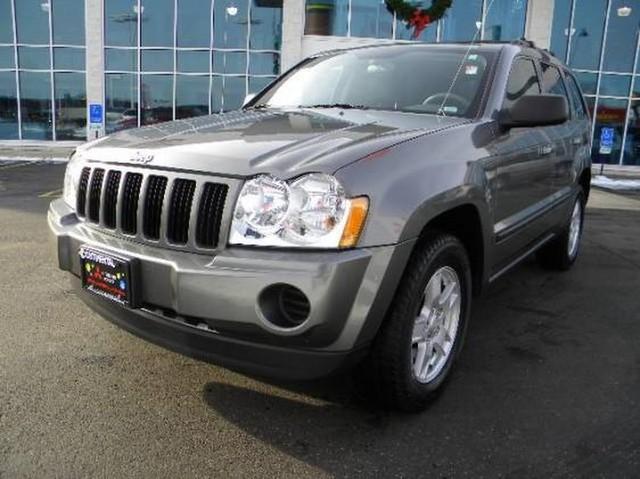 2007 Jeep Grand Cherokee 30TH Anniv Waldoch DVD Leather