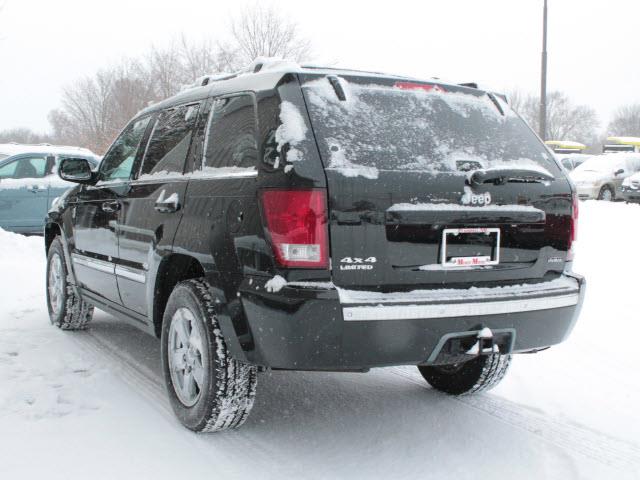 2007 Jeep Grand Cherokee SLT 25