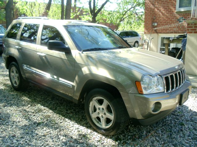 2007 Jeep Grand Cherokee Sedan 4dr